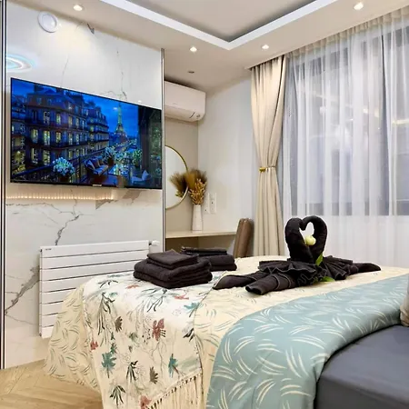 Royal Apartman Párizs