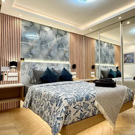 Royal Apartman *